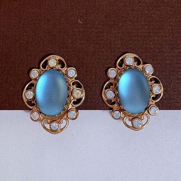 Earrings Blue Green Satin Oval Cabochon Sea Glass Crystal Bezel Flower Clip On - Picture 1 of 6